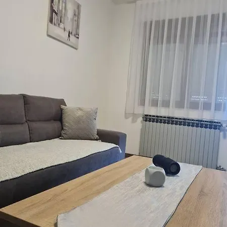 Apartman Ika *