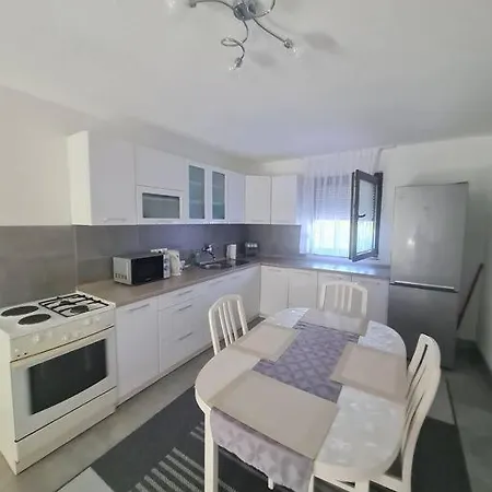 Apartman Ika